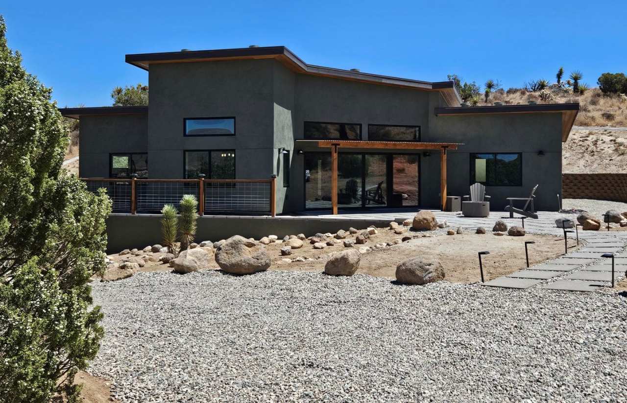 New build ready for move in