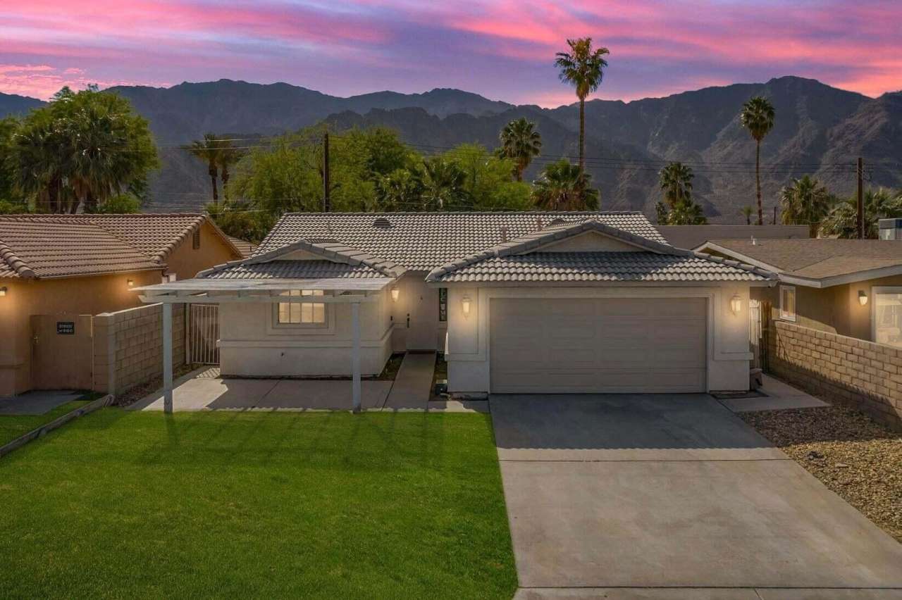 51905 Avenida Velasco