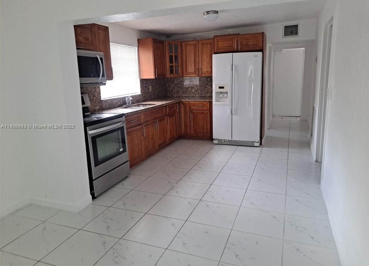 3708 SW 58th Avenue 0, West Park, FL 33023