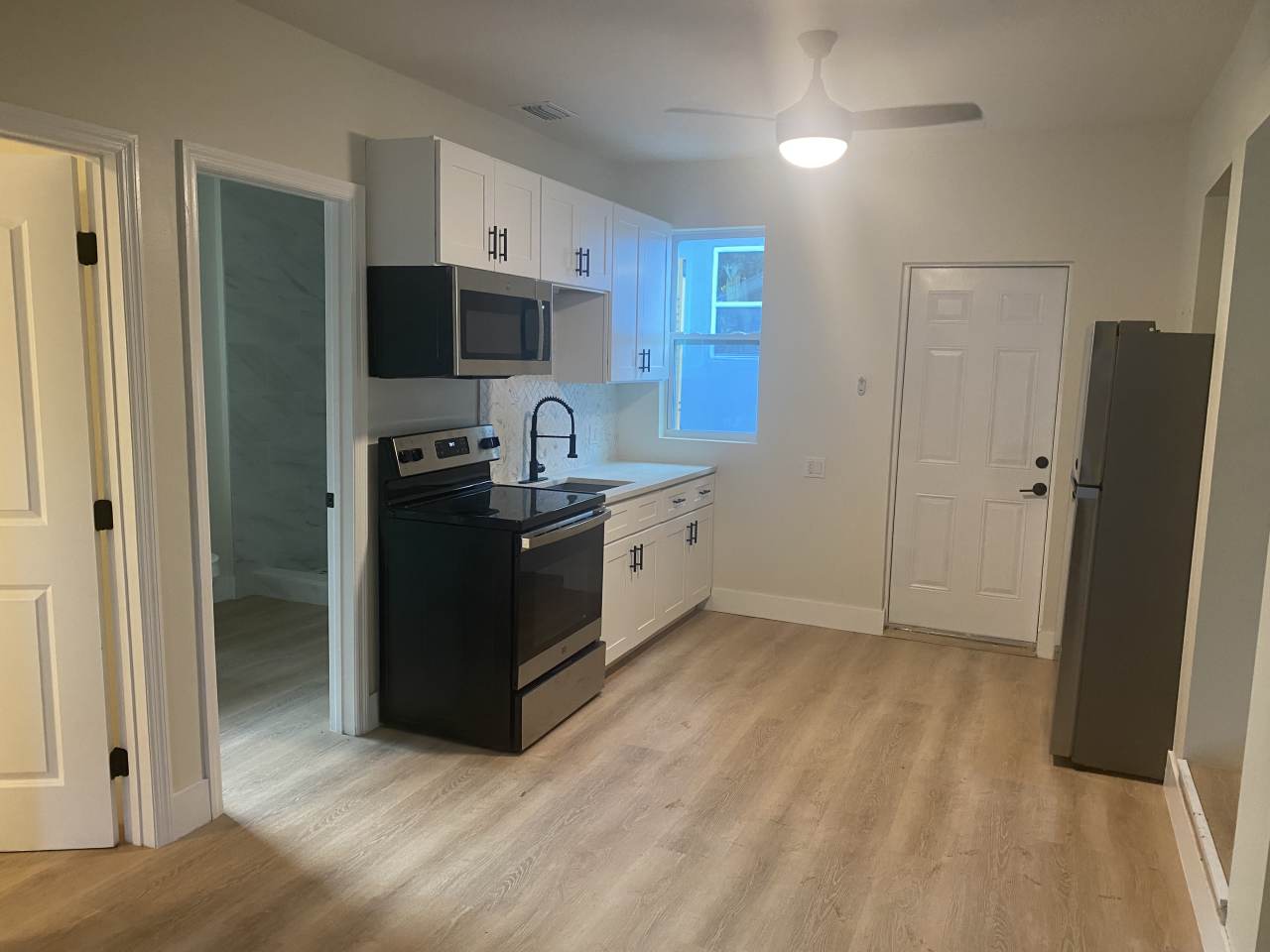 1720 27th Avenue North