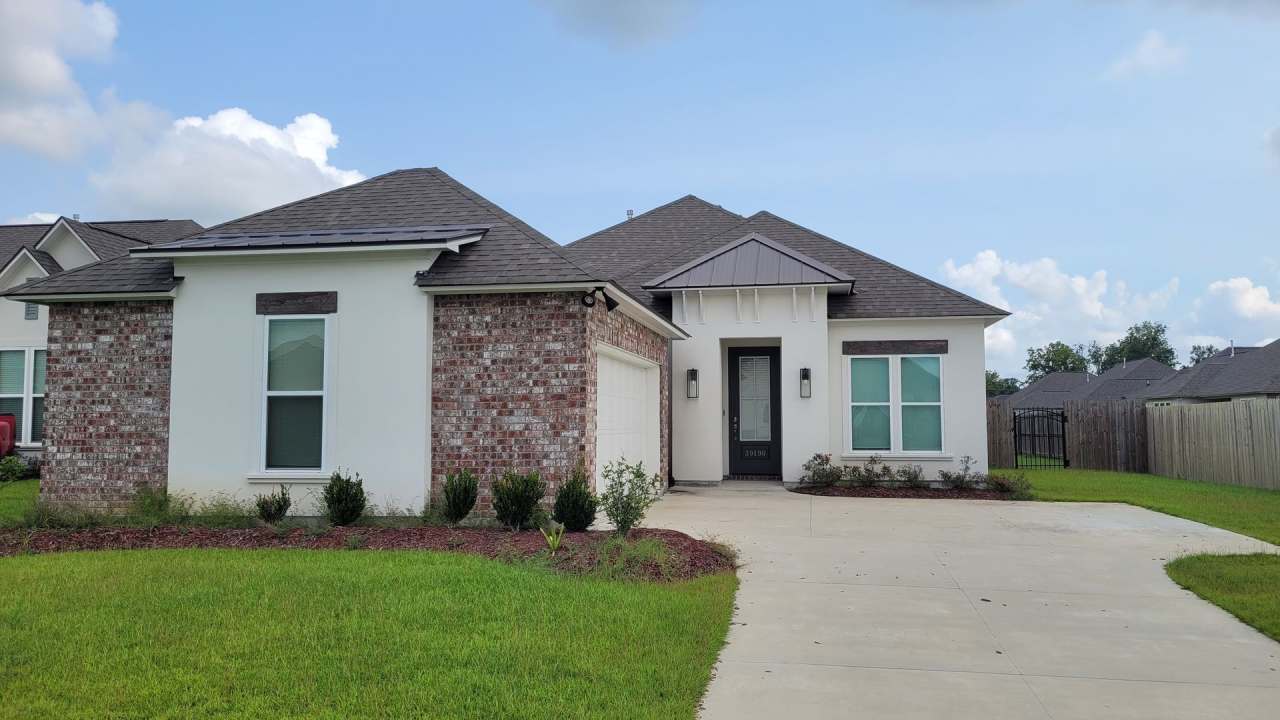 Beautiful home In Ascension!