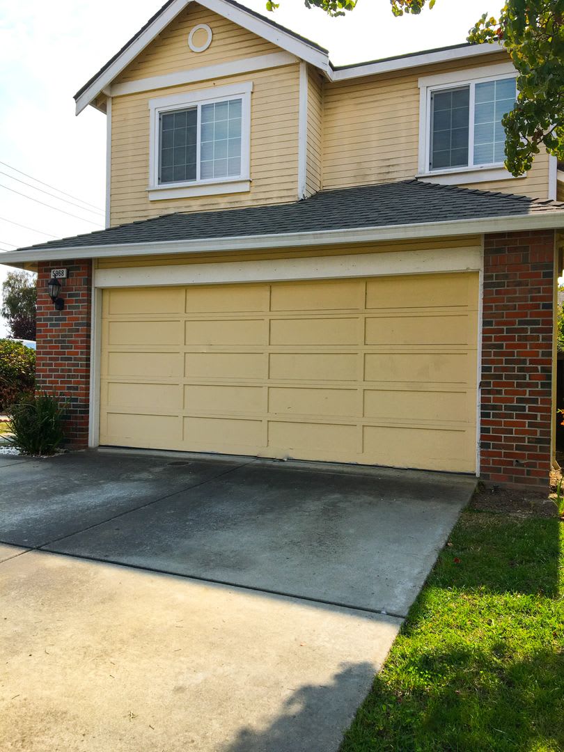 Gorgeous 3 Bedroom 2.5 bath Home in Desirable area of Ardenwood, Fremont