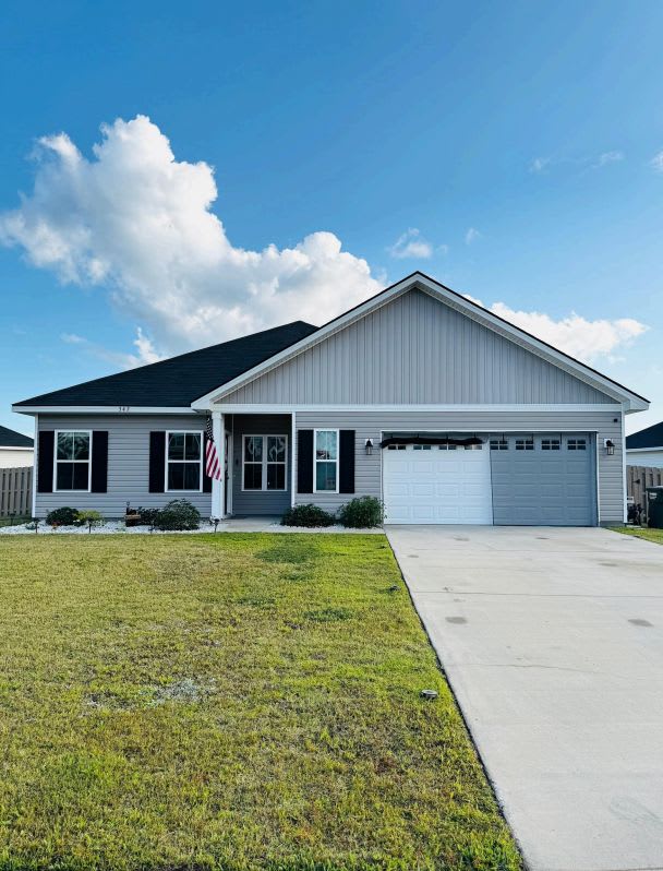 342 Mcclelland Loop NE