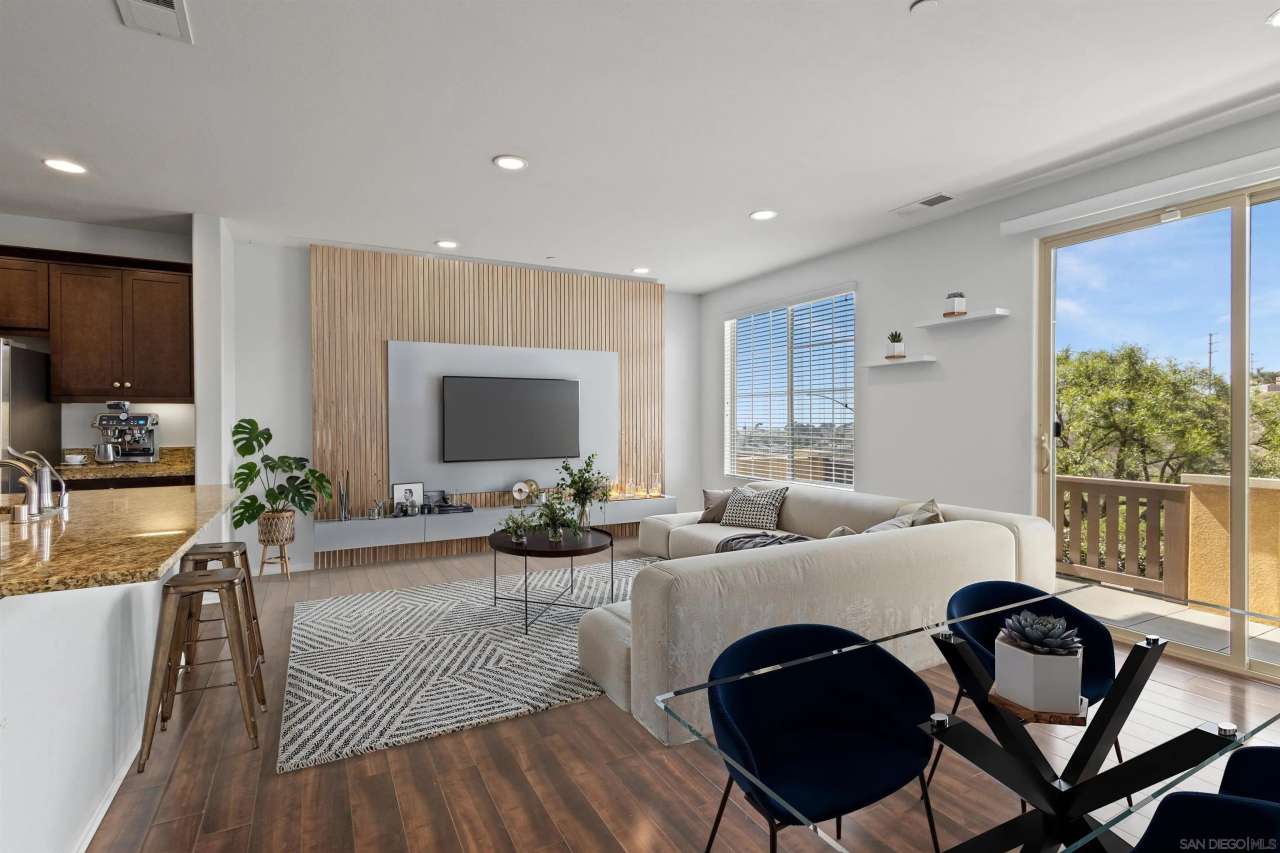 1770 Saltaire Pl unit: 4