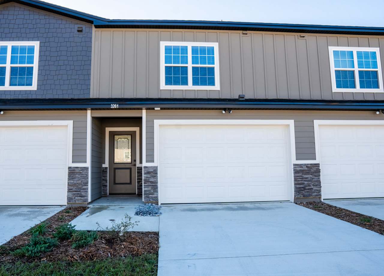 3261 Isabella Court Unit 3261