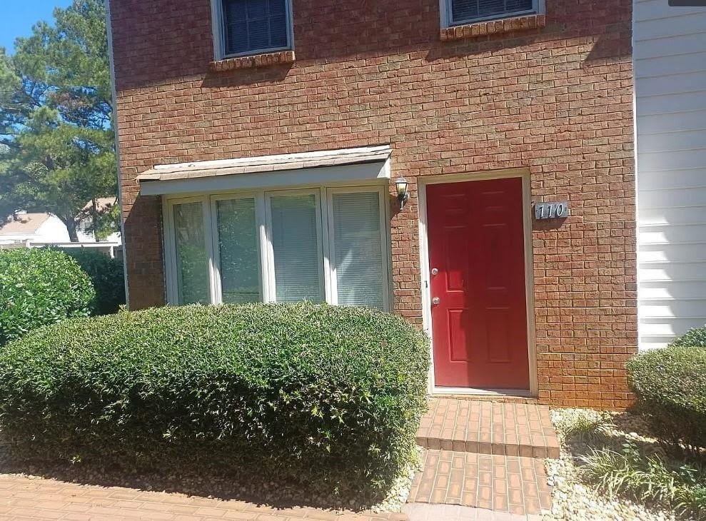 110 Holcomb Ferry Road