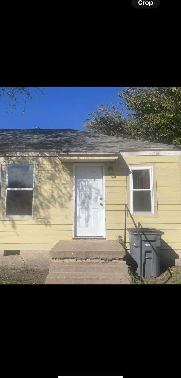 1711 Northwest Ferris Avenue - 1