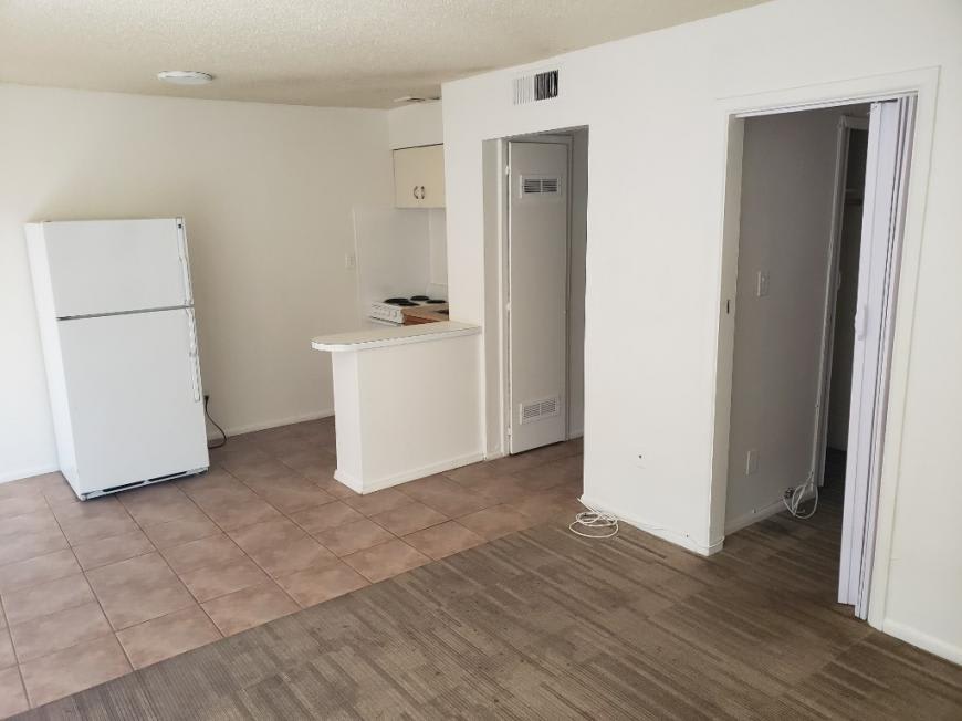 13961 South Berwick Ave