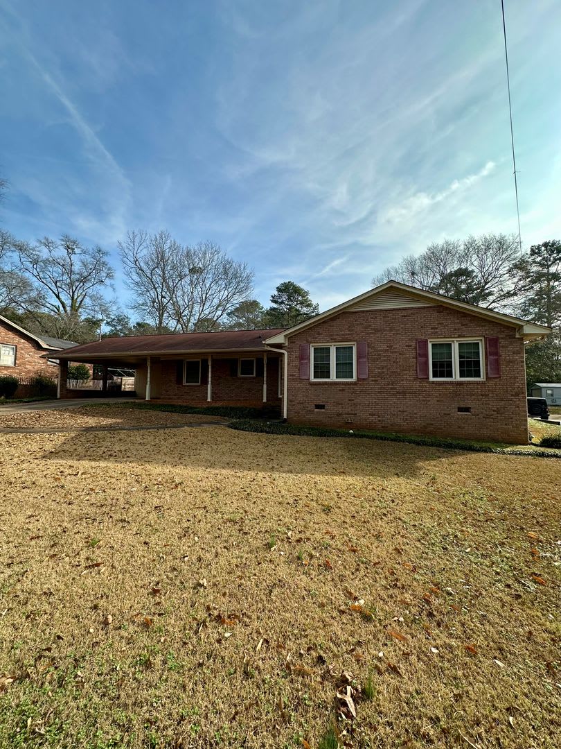 East-side home move-in ready