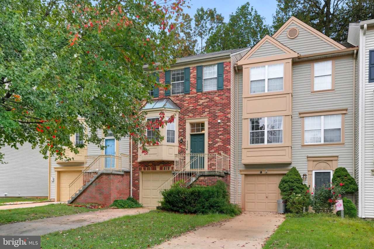 9220 BREWINGTON Lane