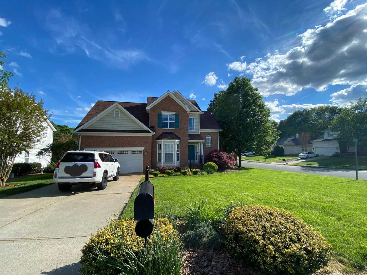 100 Mark Twain Court