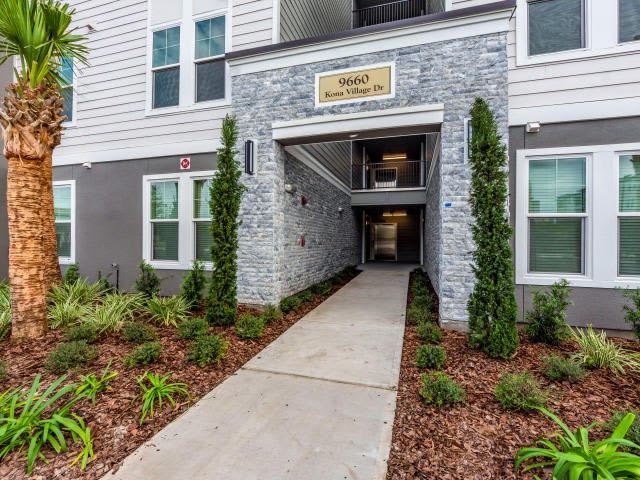 9511 Wes Kearney Way Unit E31