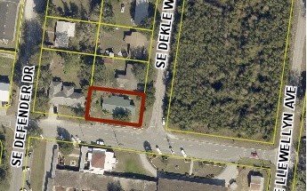 261 SE BEECH ST APT 102