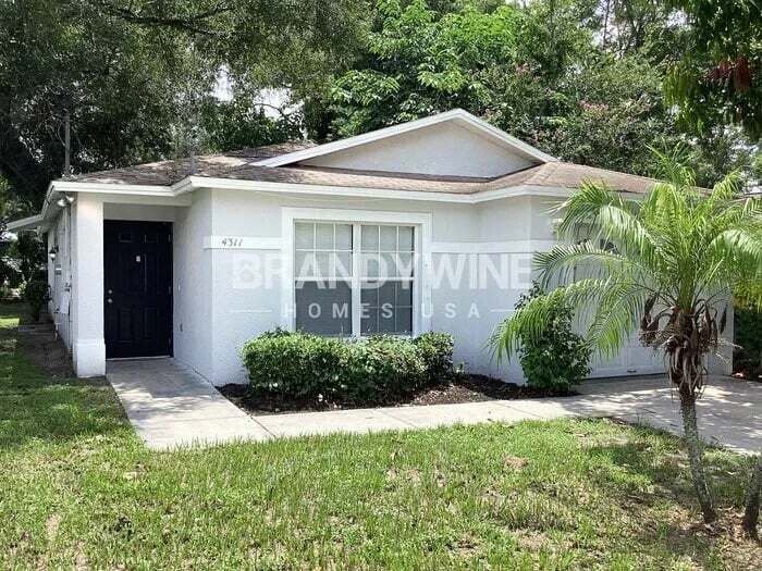 4311 Thonotosassa Avenue