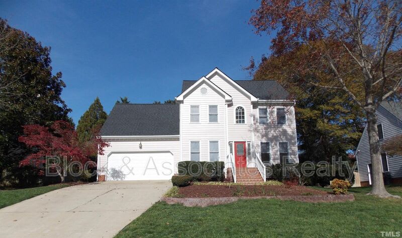 1905 Castleburg Drive