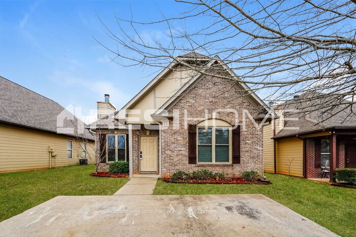 1063 Washington Drive