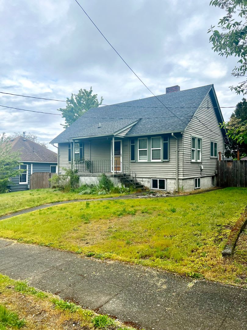 Single family home in Bremerton.