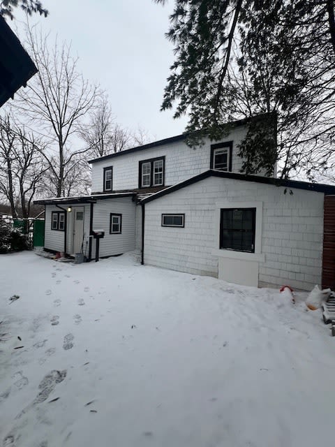 1112 East Colvin StreetBack House