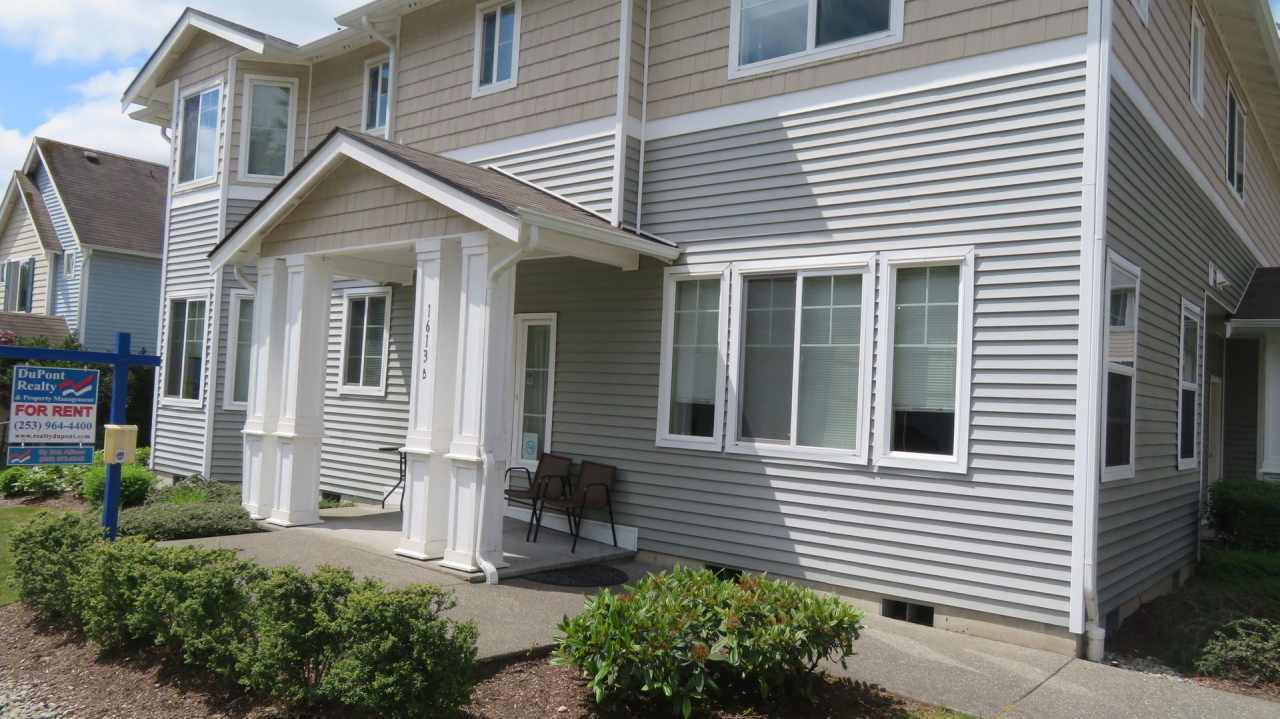 1613 Burnside Place Unit B