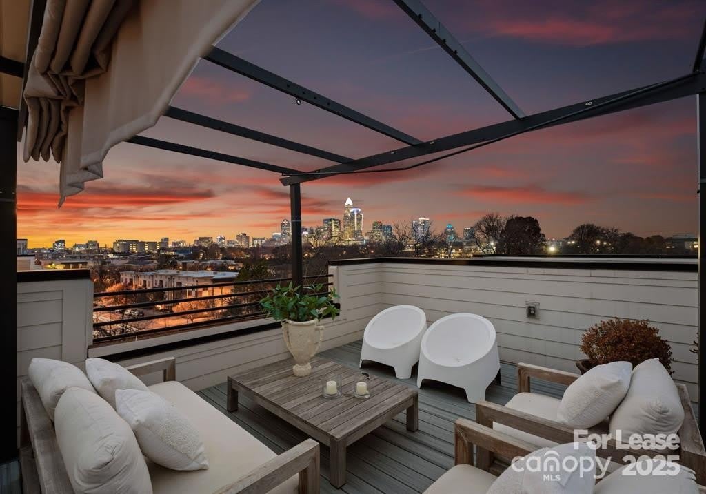 902 Van Every Street