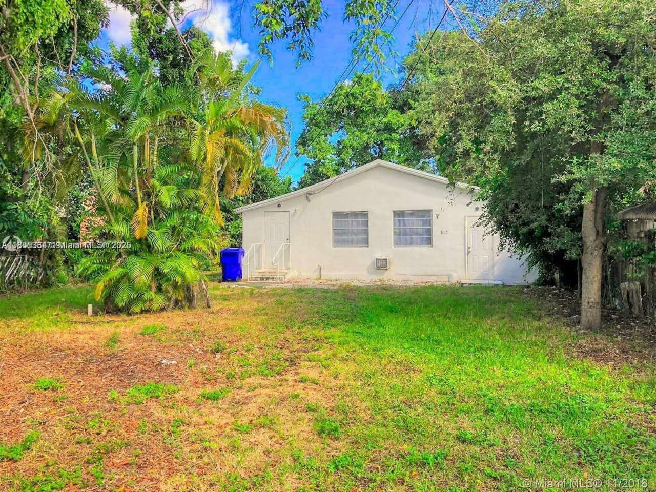 5647 NW 5th Ct