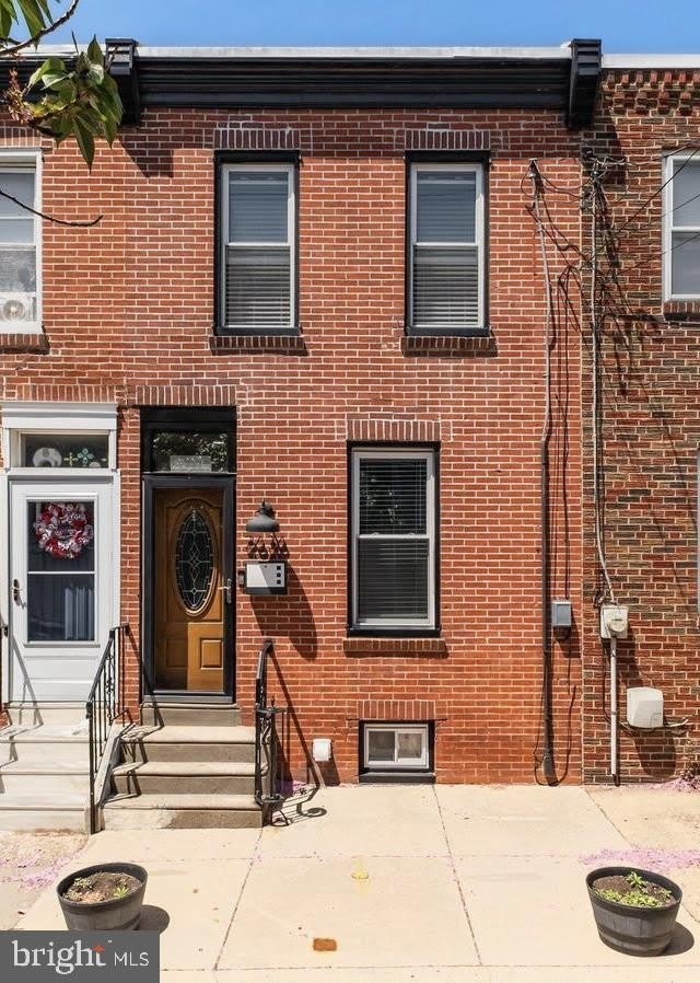 2636 MERCER ST
