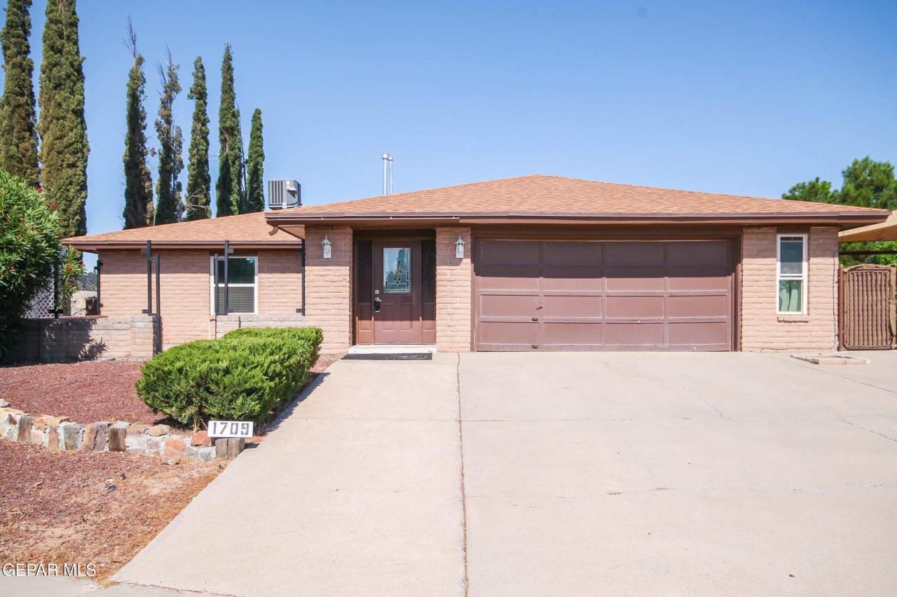 1709 PETE BROWN Drive