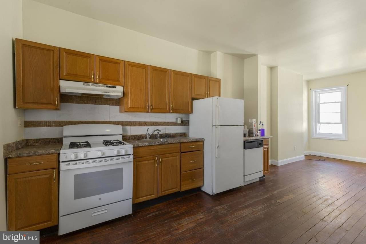 1331 S HOLLYWOOD STREET