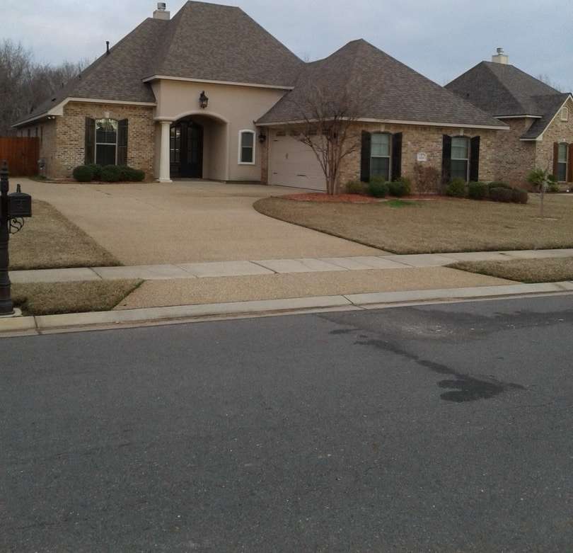 ** BEAUTIFUL 3/2 HOME IN TIBURON **