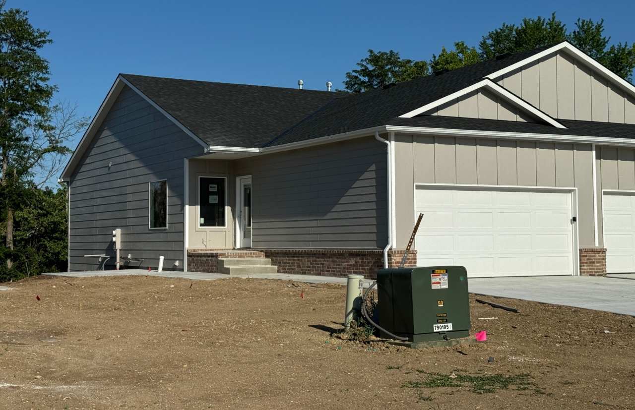 1146 North Joye Street - 1