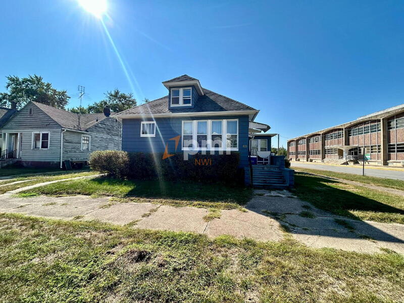 203 Dupage Street unit C