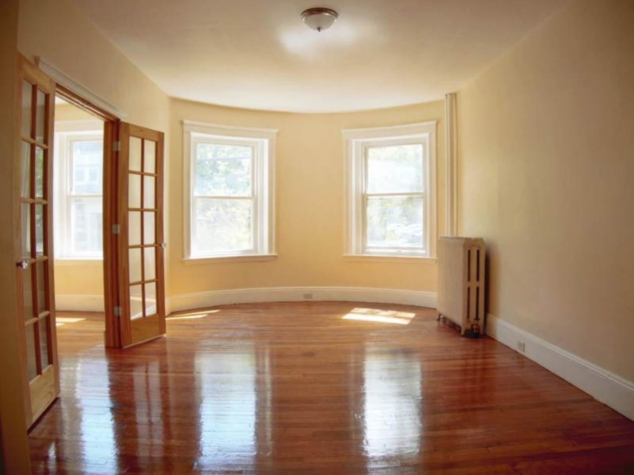 Spacious 2 Bed in Prime Coolidge Corner Location
