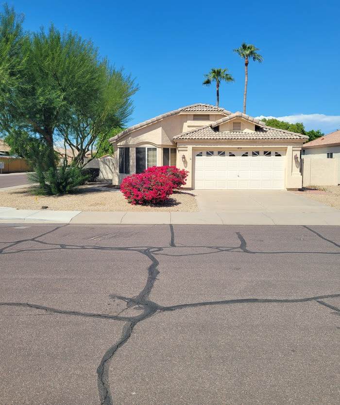 1872 West Thompson Way