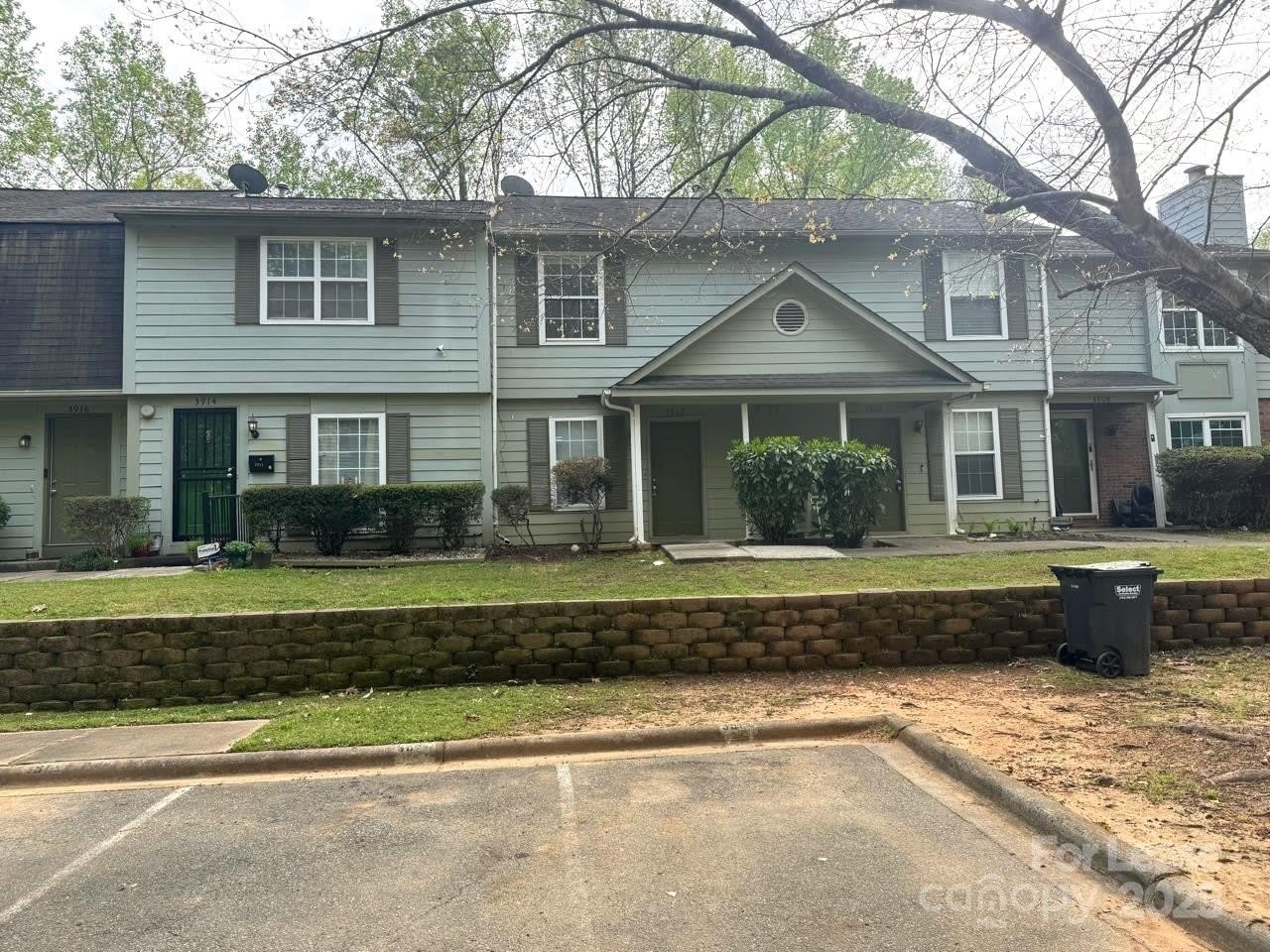 3912 Briarhill Drive