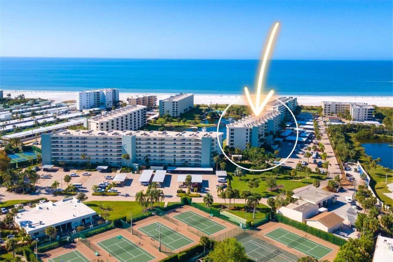 5760 MIDNIGHT PASS ROAD