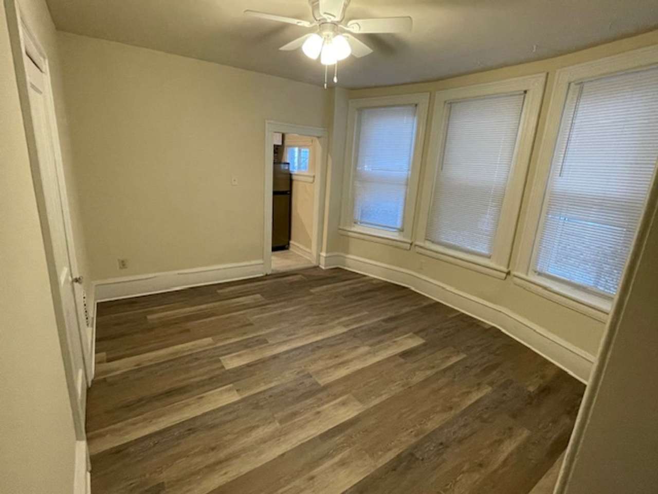 Cozy 1-Bedroom Apartment with Front Porch in Frankford!