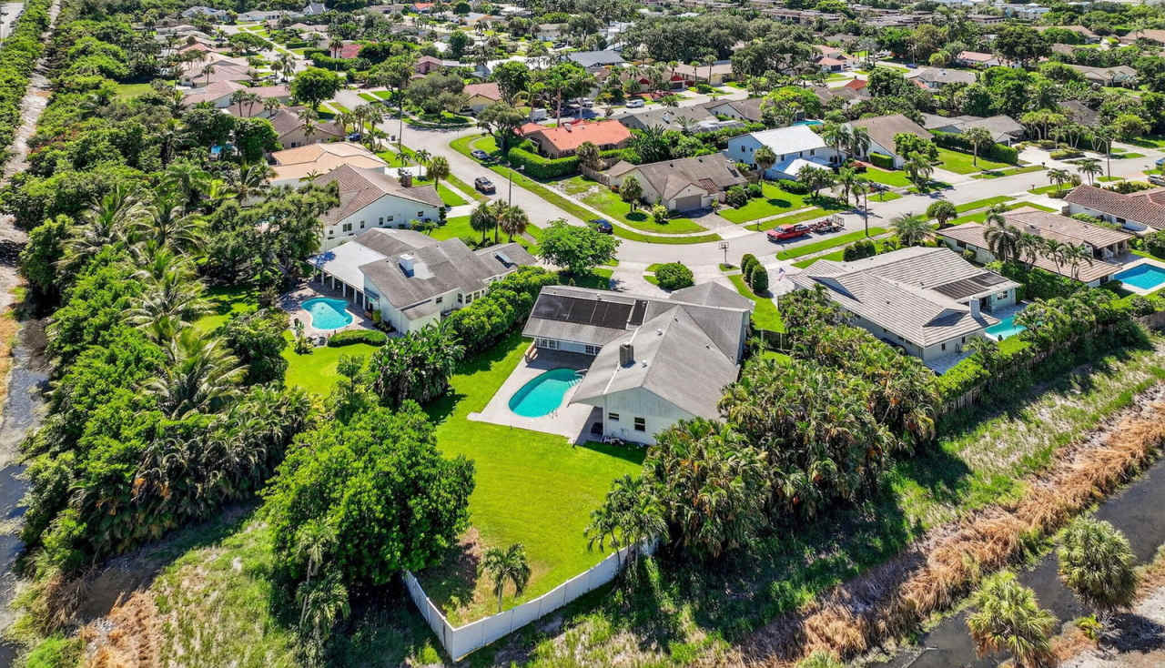 1599 Northwest 14th Avenue