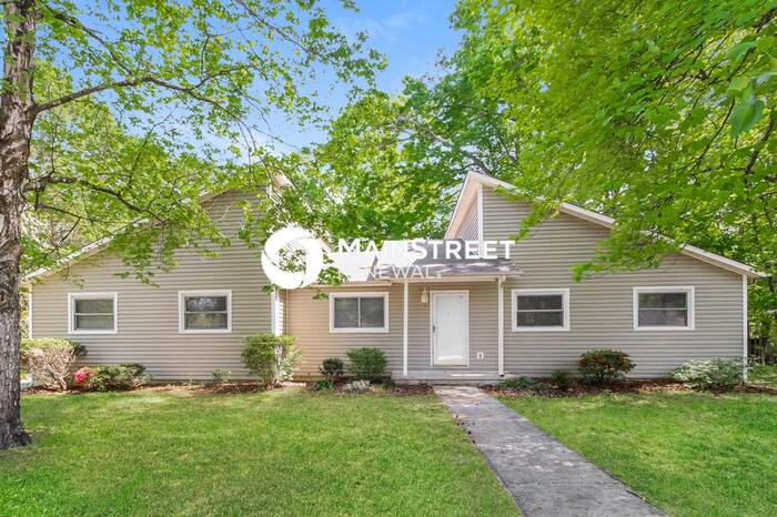 3012 Manchester Drive