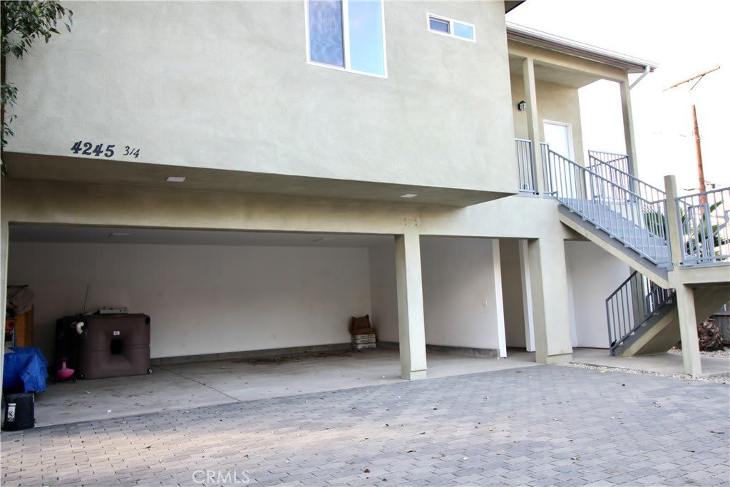 4245 S Olive Street 3/4