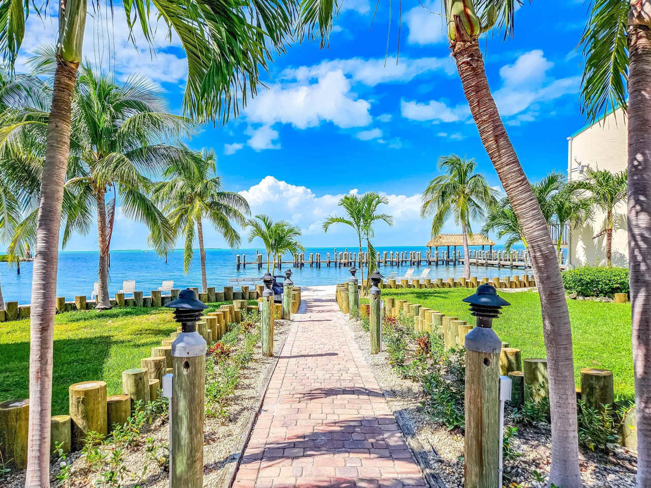 87200 Overseas Highway