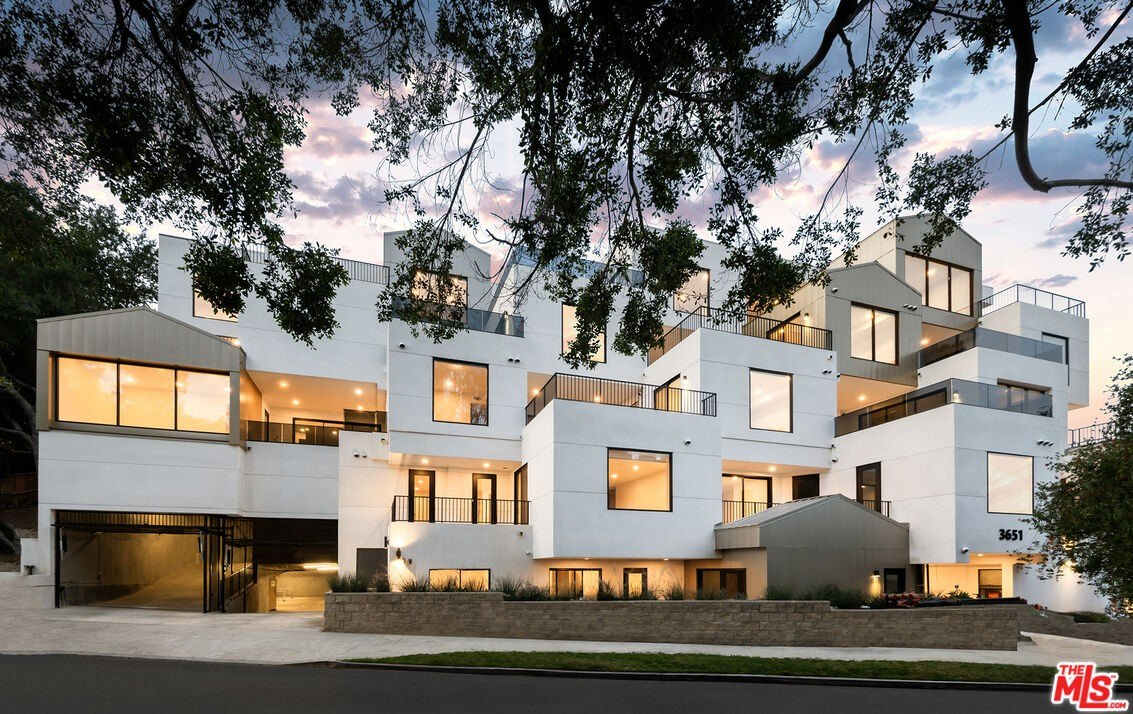 3651 Regal Pl unit: 303