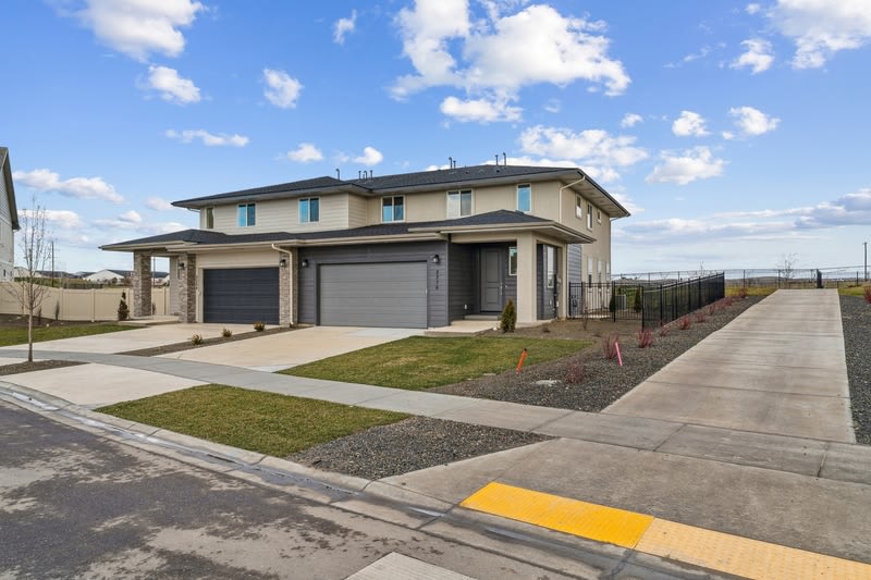 8276 West Grey Alder Drive