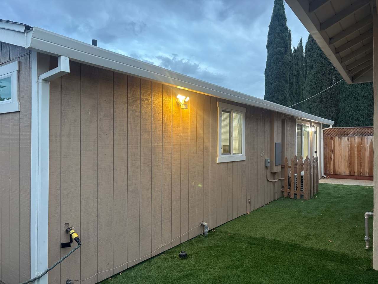 NEW BRENTWOOD CONSTRUCTION ADU! HIGHLY UPGRADED NEW KITCHEN  BATHROOM! 3 BEDROOMS  1 BATHROOM! SEPARATE ENTRY WITH PRIVATE YARD!