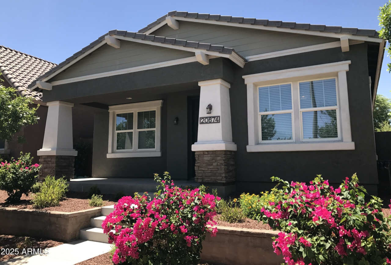 20674 W HAMILTON Street