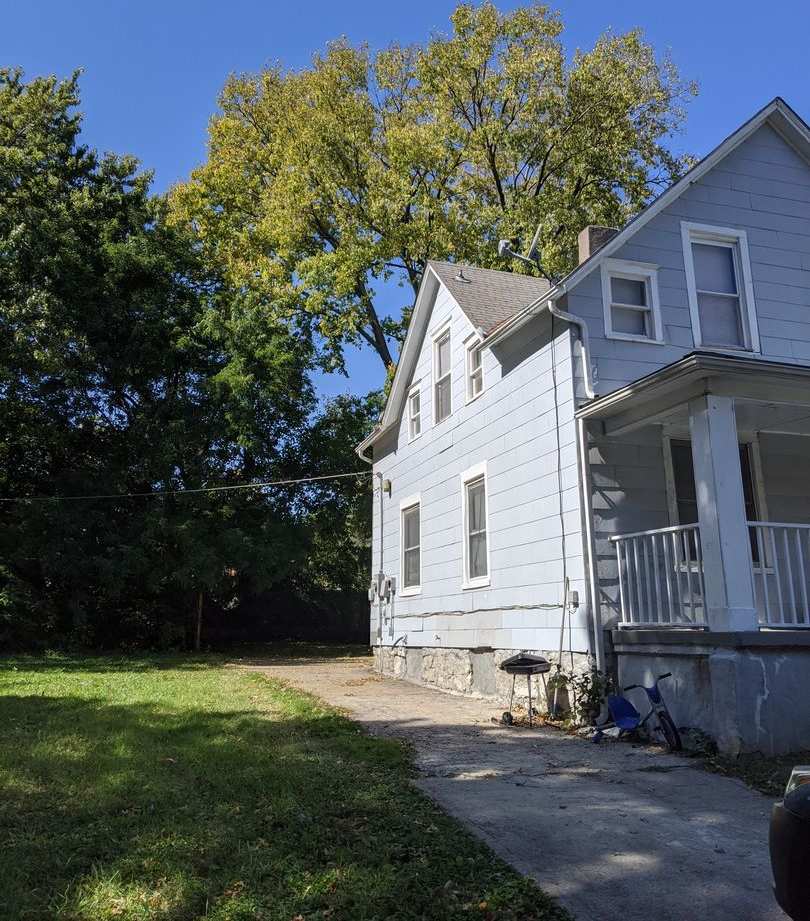 3 Bedroom 1.5 Bath - 2006 Agnes Ave - 8166026520