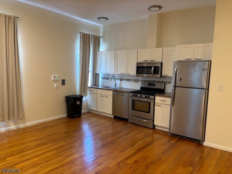 1086 S Orange Ave Apt 2