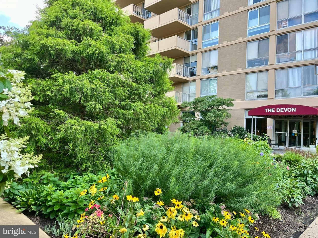 2401 PENNSYLVANIA AVE