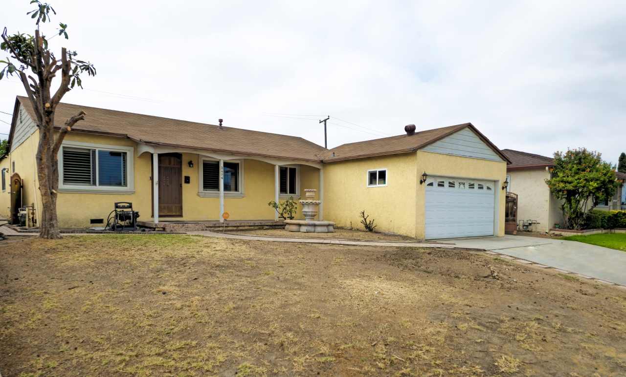 2404 Foxglove Drive