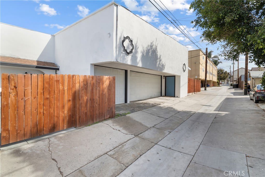 6342 Pickering Avenue