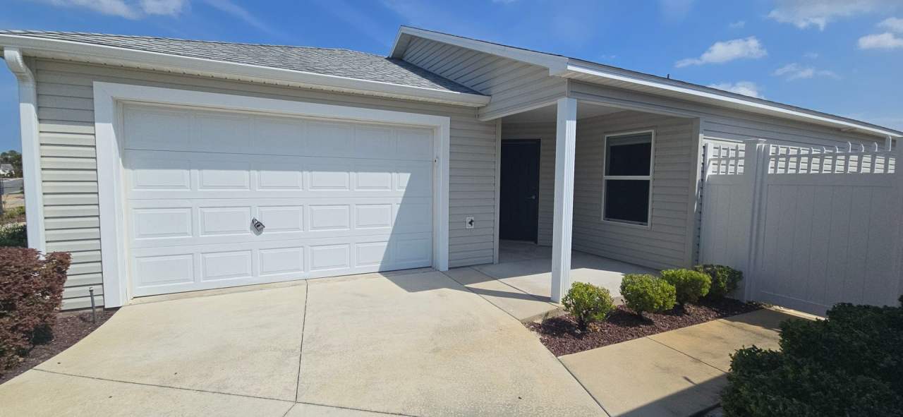 Charming 2-Bed, 2-Bath Home in The Village of Collier!